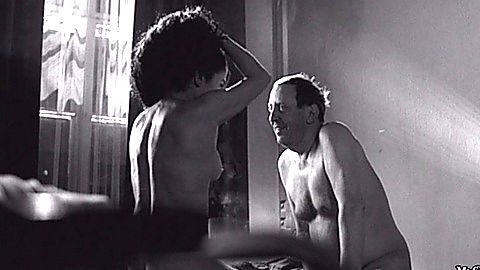 Pic: Hannelore Elsner in Die Unberührbare (2000)