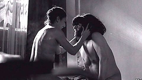 Pic: Hannelore Elsner in Die Unberührbare (2000)