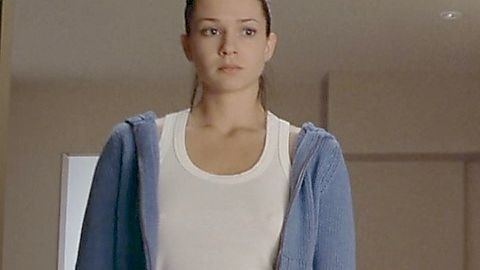 Pic: A.J. Cook in Final Destination 2 (2003)