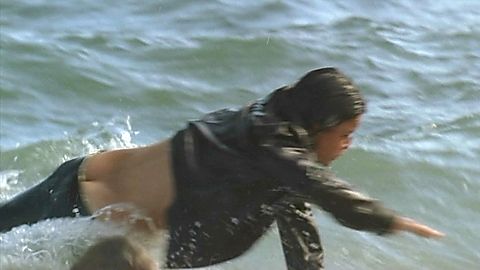 Pic: Michelle Rodriguez in Lost (2004)