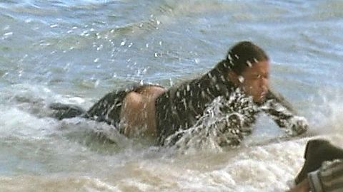 Pic: Michelle Rodriguez in Lost (2004)