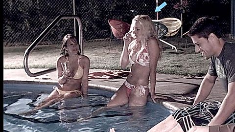 Pic: Mercedes McNab in Thirst (2008)