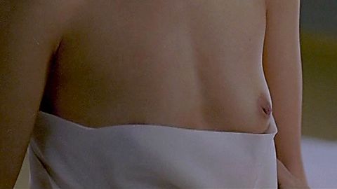 Pic: Jeon Do-yeon in The Scandal (2003)
