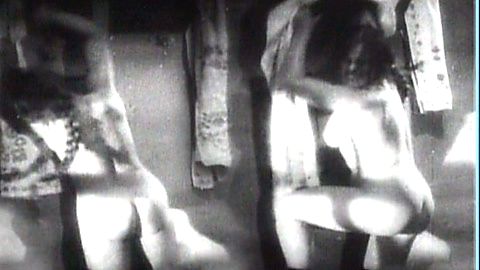 Pic: E. Bodina in Earth (1930)
