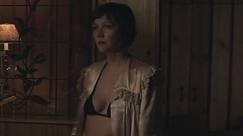 Pic: Maggie Gyllenhaal in Frank (2014)