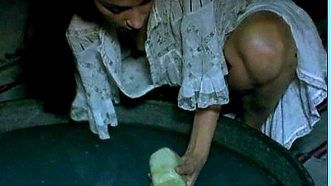 Pic: Jeanne Balibar in Avec tout mon amour (2001)