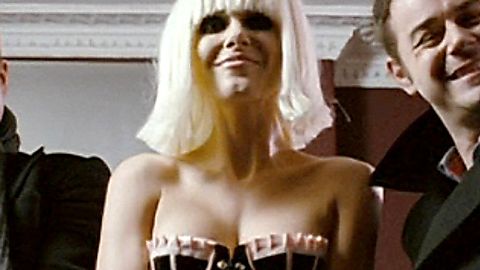 Pic: Monet Mazur in Dead Man Running (2009)