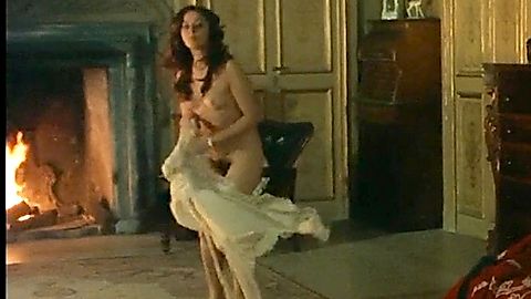 Pic: Mariangela Giordano in Burial Ground: The Nights of Terror (1980)
