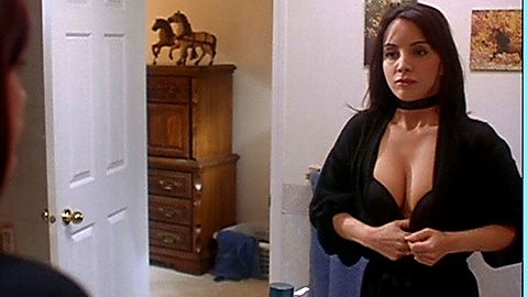 Pic: Frida Betrani in Last Wedding (2001)