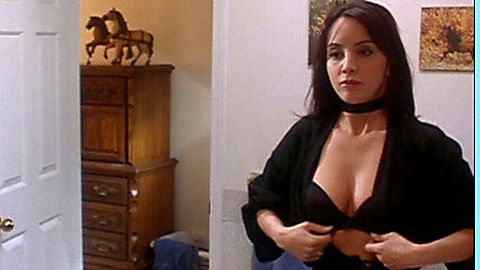 Pic: Frida Betrani in Last Wedding (2001)