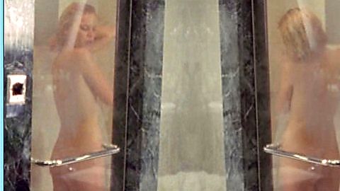 Pic: Karen Cliche in Dr. Jekyll & Mr. Hyde (1999)