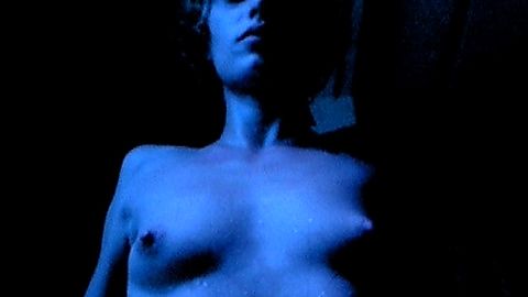 Pic: Cécile de France in L'Art (délicat) de la séduction (2001)