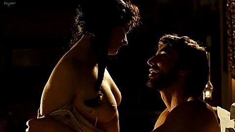 Pic: Laia Marull in La herencia Valdemar (2010)