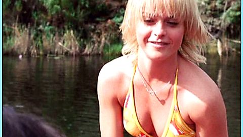 Pic: Taryn Manning in The Breed (2006)