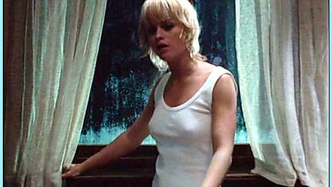 Pic: Taryn Manning in The Breed (2006)