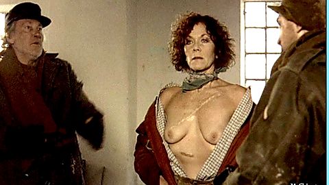 Pic: Linda Thorson in Straight Into Darkness (2005)