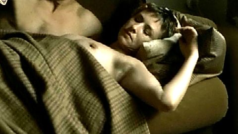 Pic: Corinna Harfouch in Stunde des Wolfs (2000)