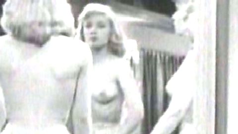 Pic: Agnès Laurent in The Nude Set (1957)