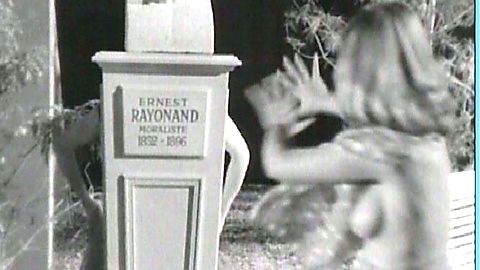 Pic: Agnès Laurent in The Nude Set (1957)