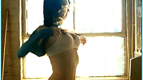 Pic: Paz Vega in 10 Items or Less (2006)