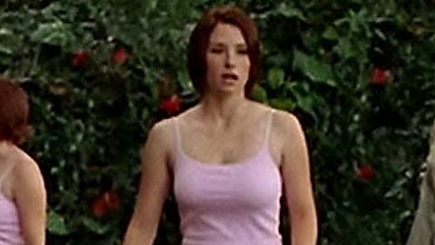 Pic: Chyler Leigh in North Shore (2004)