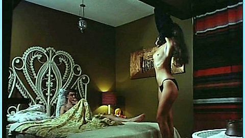 Pic: María José Cantudo in La amante ambiciosa (1982)