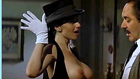 Pic: Beatriz Rico in Tiovivo c. 1950 (2004)