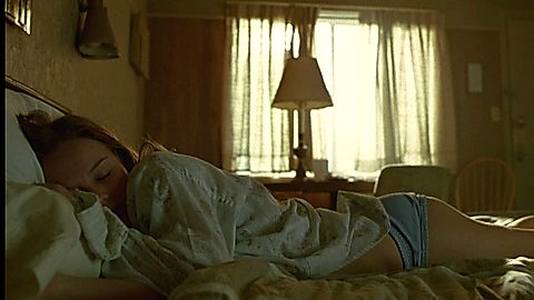 Pic: Kate Bosworth in Wonderland (2003)