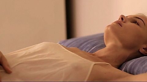 Pic: Kate Bosworth in And While We Were Here (2013)