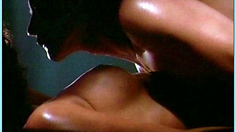 Pic: Jacaranda Alfaro in La portera ardiente (1989)