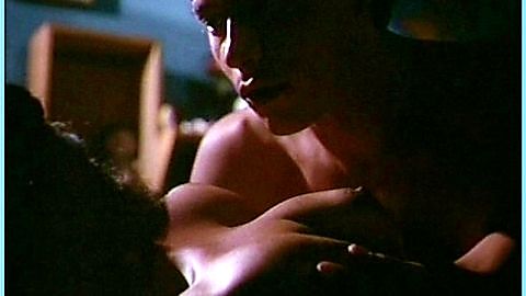 Pic: Jacaranda Alfaro in La portera ardiente (1989)