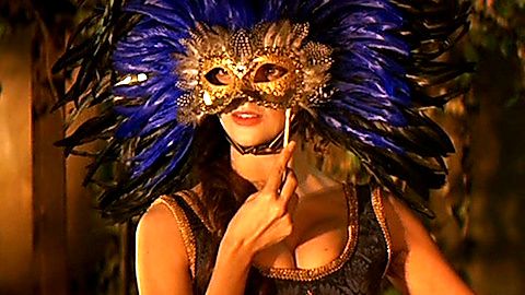 Pic: Macarena Gómez in La dama boba (2006)