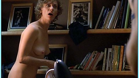 Pic: Lisa Owen in El Segundo aire (2001)