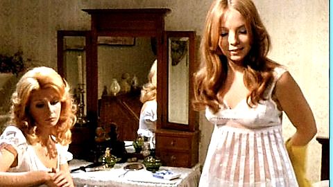 Pic: Barbara Capell in Werewolf's Shadow (1971)