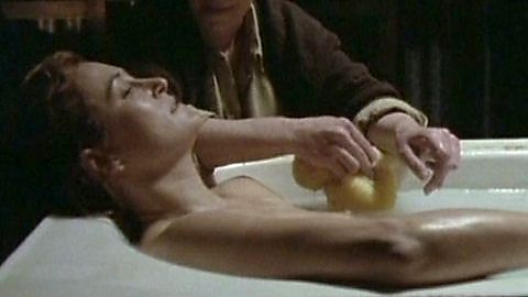 Pic: Linda Cropper in Bordertown (1995)