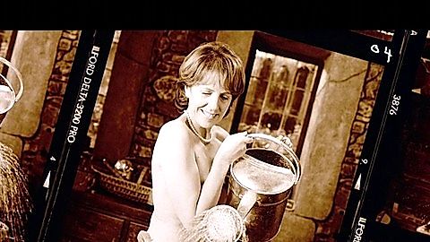 Pic: Penelope Wilton in Calendar Girls (2003)