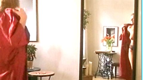 Pic: Sophie Schütt in Zerschmetterte Träume - Eine Liebe in Fesseln (1998)