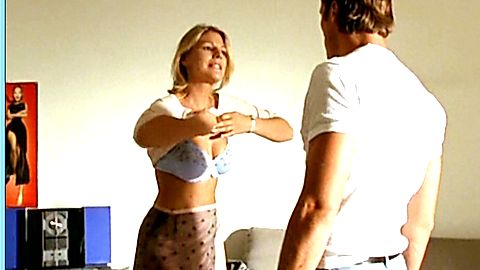 Pic: Sophie Schütt in Es geht nicht immer nur um Sex (2000)