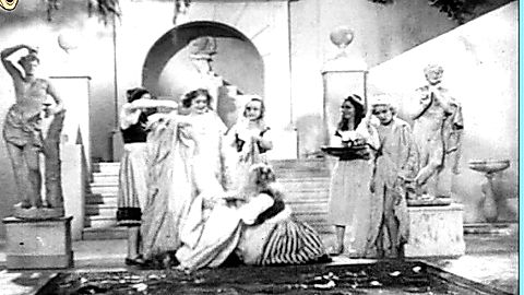 Pic: Edwige Feuillère in Lucrezia Borgia (1935)