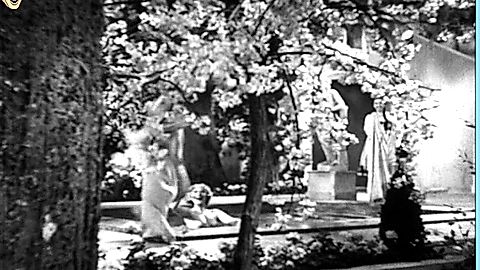 Pic: Edwige Feuillère in Lucrezia Borgia (1935)