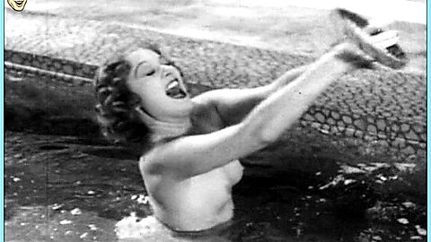 Pic: Edwige Feuillère in Lucrezia Borgia (1935)