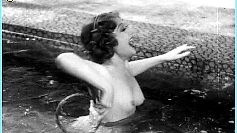 Pic: Edwige Feuillère in Lucrezia Borgia (1935)