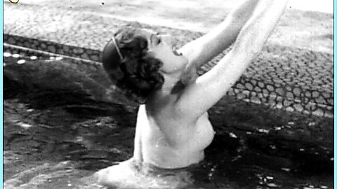 Pic: Edwige Feuillère in Lucrezia Borgia (1935)
