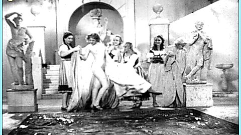 Pic: Edwige Feuillère in Lucrezia Borgia (1935)