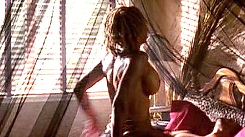 Pic: Debra Wilson in Skin Deep (2003)
