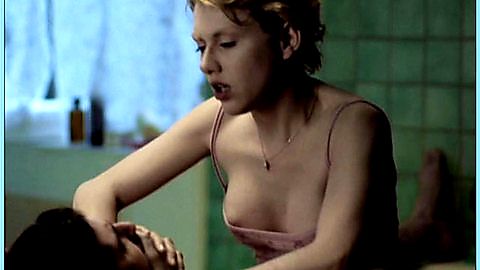 Pic: Gruschenka Stevens in Mondscheintarif (2001)