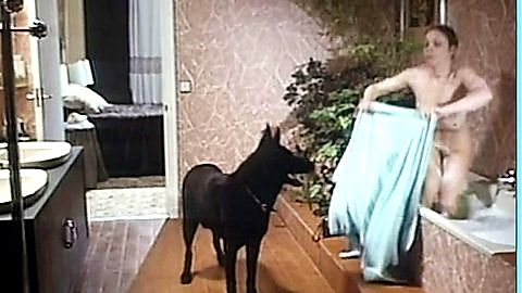 Pic: Ana Belén in La criatura (1977)