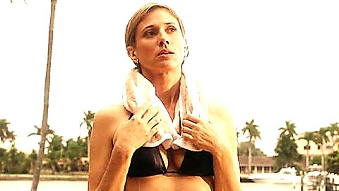 Pic: Kristen Miller in The Glades (2010)