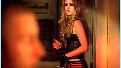 Pic: Isla Fisher in Dallas 362 (2003)