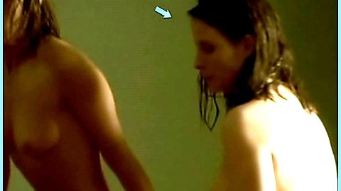 Pic: Julia Jäger in Schöne Frauen (2004)